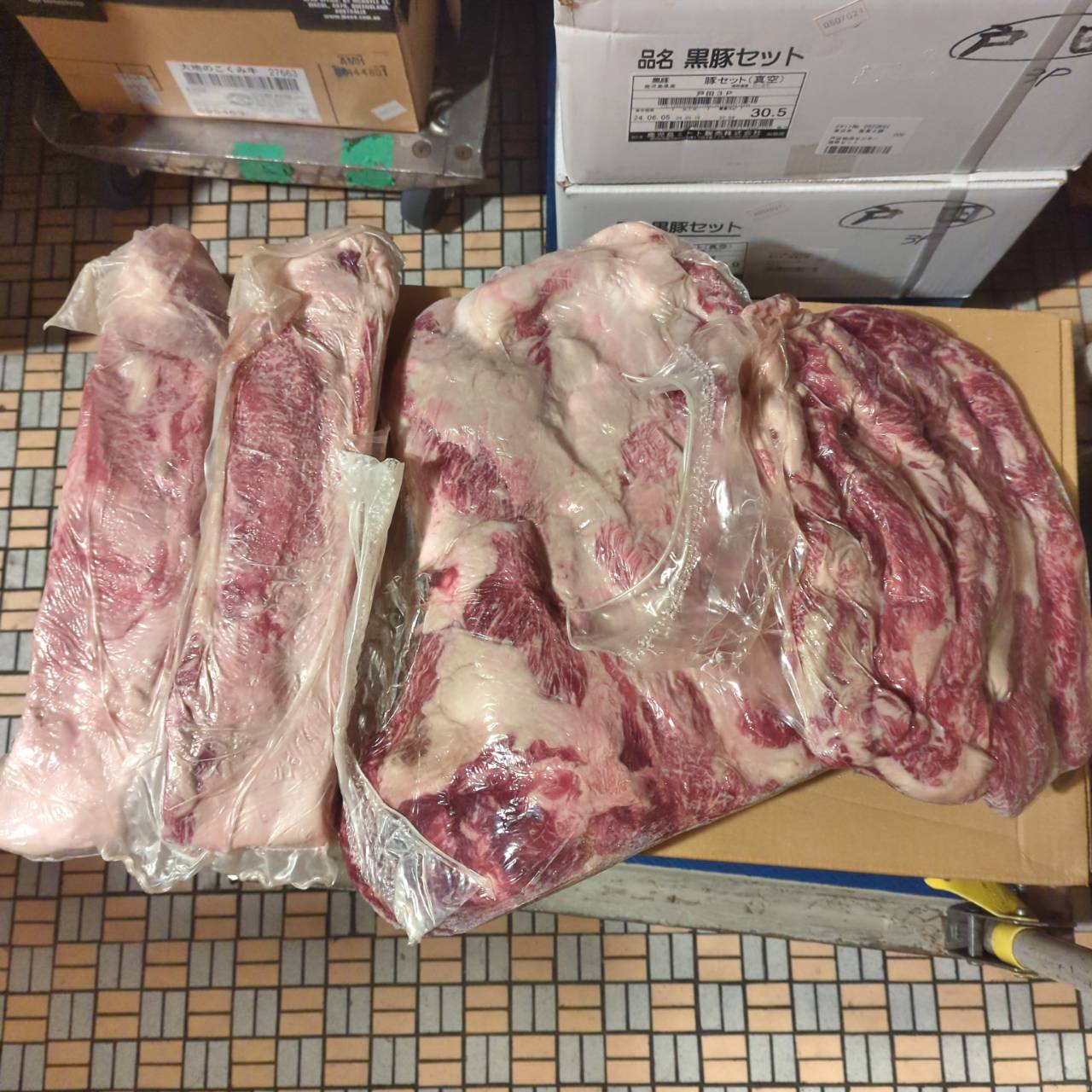 冷凍 分割 交雑牛三角バラ 栃木県産 2347左 9.9kg ¥3500/㎏ 賞味期限26/03/17