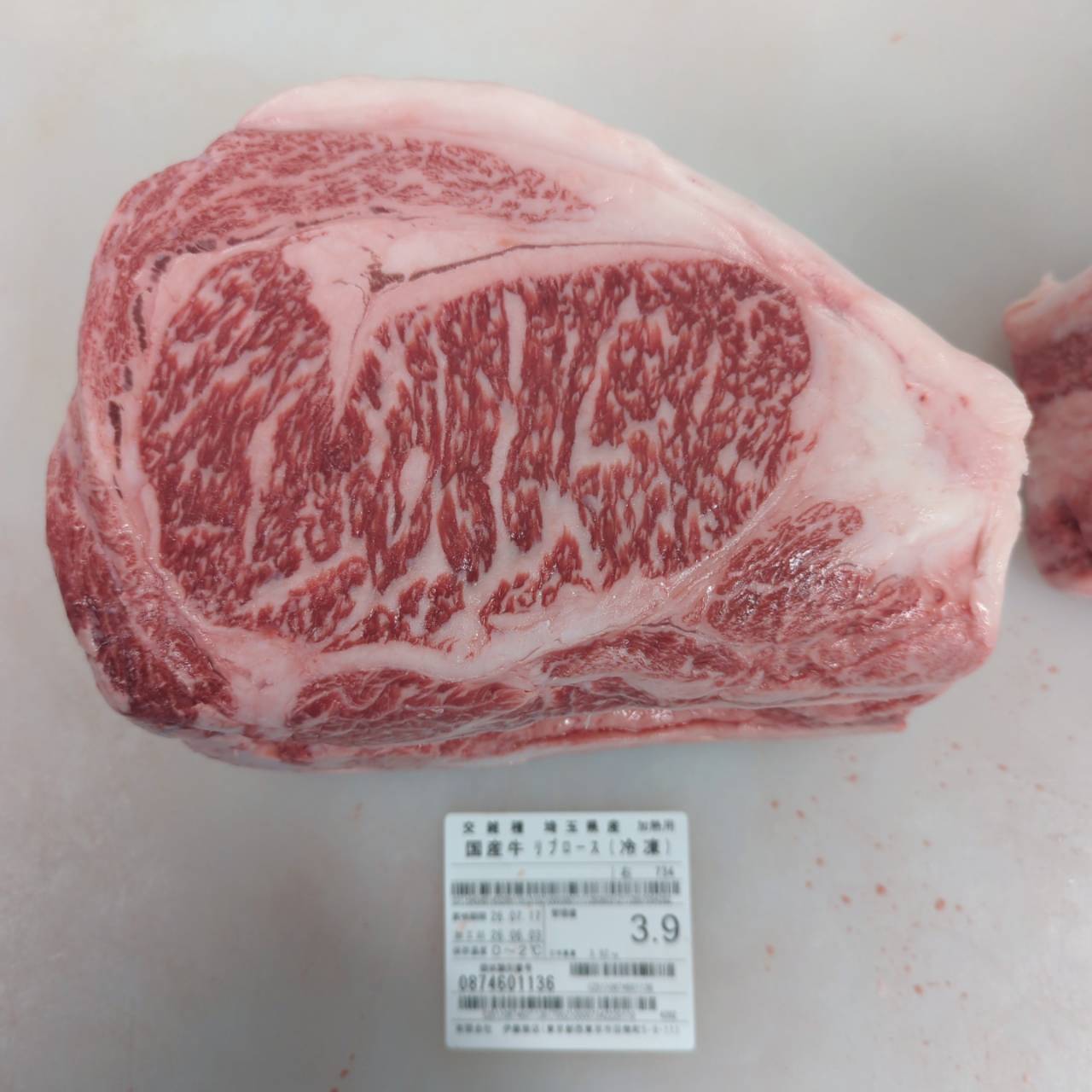 【現物商品】●冷凍 国産交雑牛リブロース 3.9kg 734右 単価¥4980/kg 賞味期限2028年5月