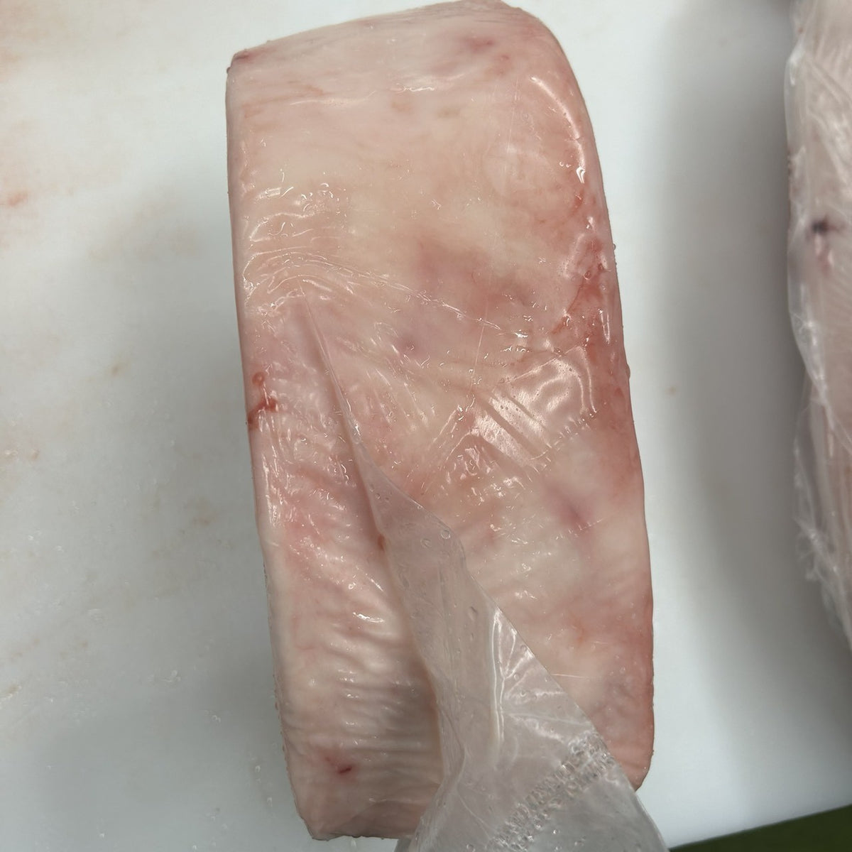 【現物写真】冷凍 国産交雑牛リブロース 北海道産 6441右 3.9kg 単価5,550/kg(税込) 賞味期限2028年09月17日
