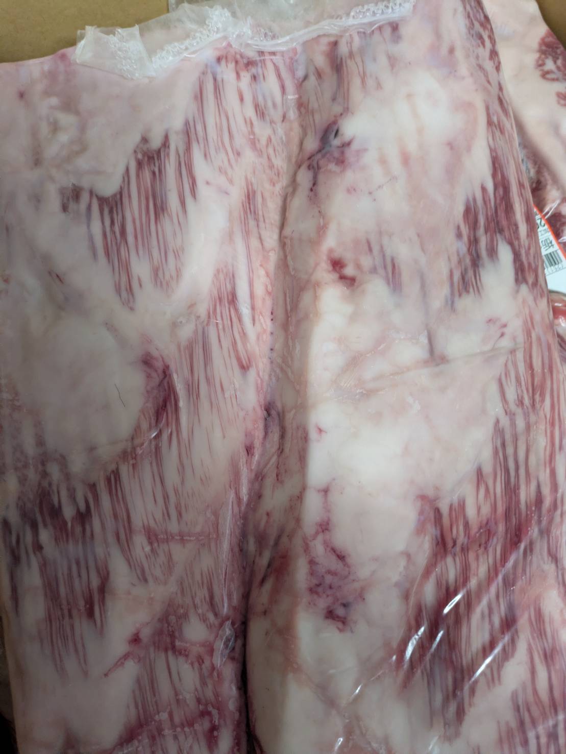 【写真現物】冷蔵 　国産交雑牛タテバラ　 枝番（125左）3.5kg　単価3,850/kg（税込）