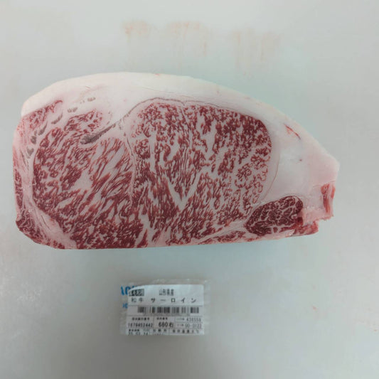 冷凍　黒毛和牛サーロイン 　山形県産　680右 3.9kg 単価¥7100/kg 　賞味期限2026/12/16