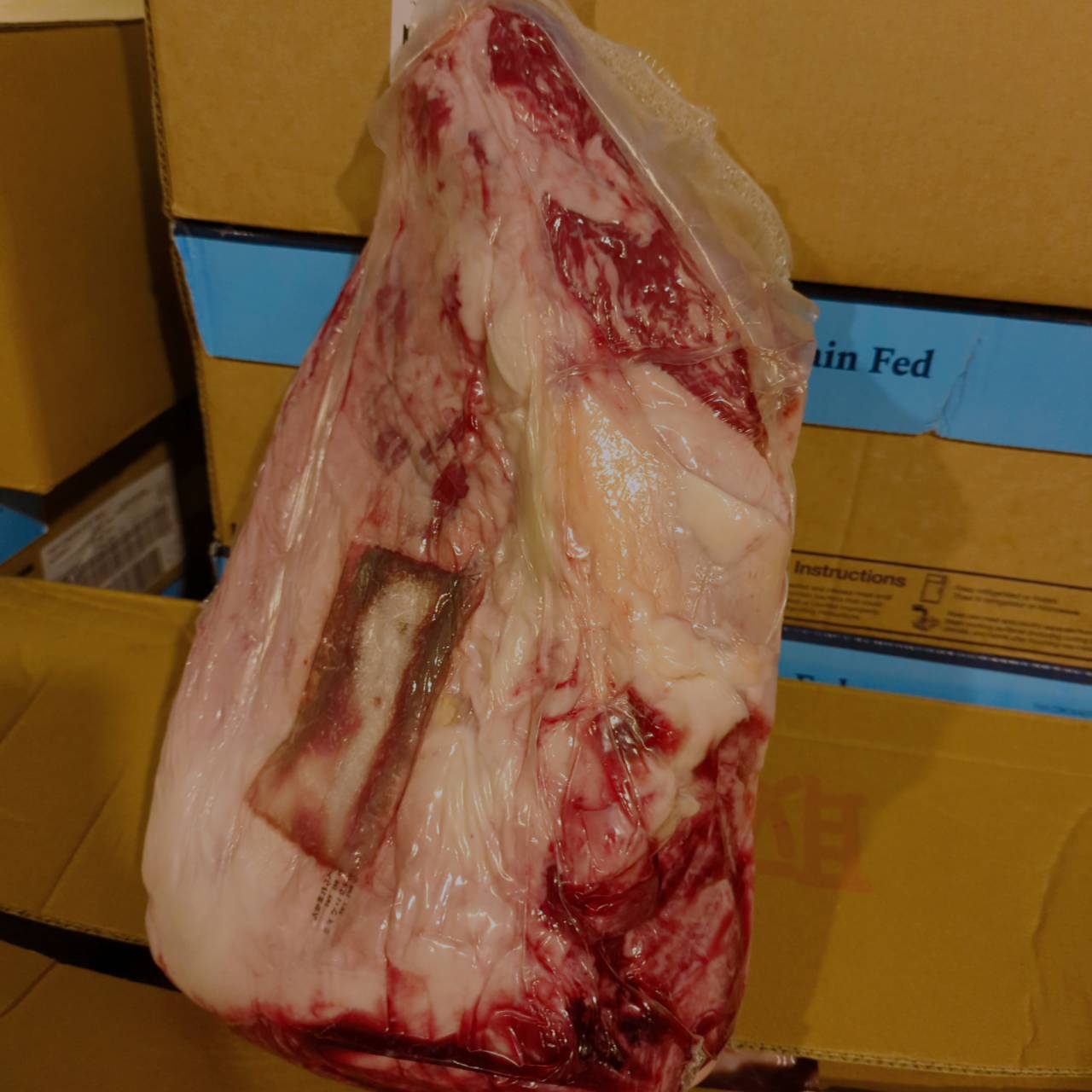 【写真現物】冷蔵 　国産交雑牛イチボ　 377右 5.6kg 　単価3,900/kg（税込）