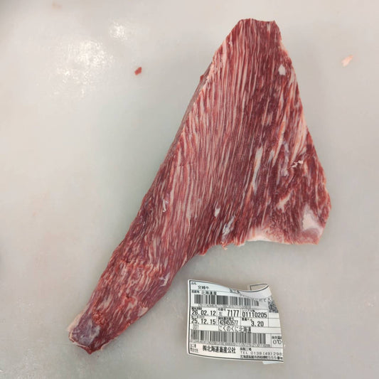 【スポットセール】冷凍　交雑牛トモサンカク　北海道産　7177左　1.4kg　単価￥5,500/kg　賞味期限2027年11月
