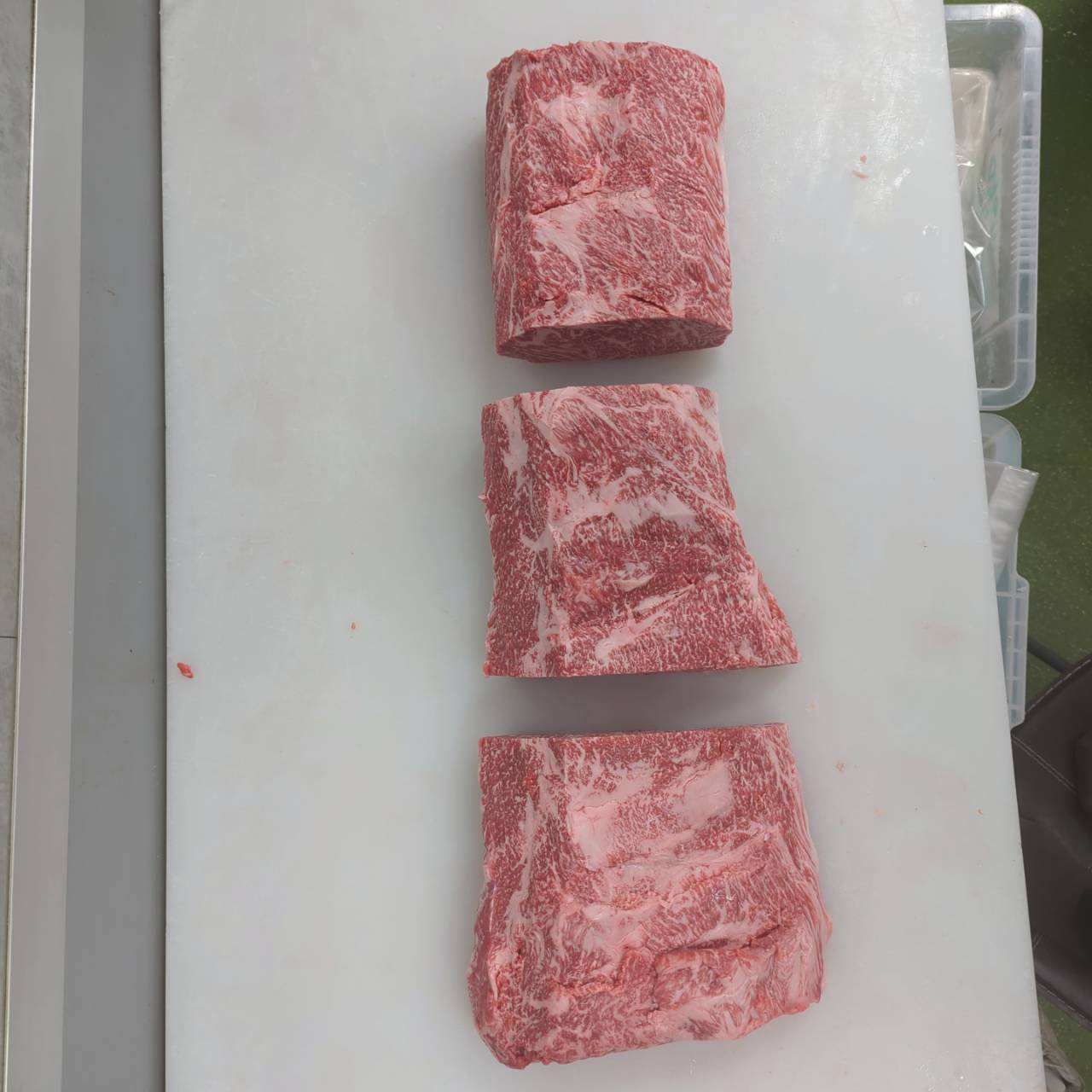 【新商品】冷凍 交雑 サーロイン（芯） 8.0kg　埼玉県産 　472左　 単価13,000/kg（税込） 賞味期限2028年05月24日