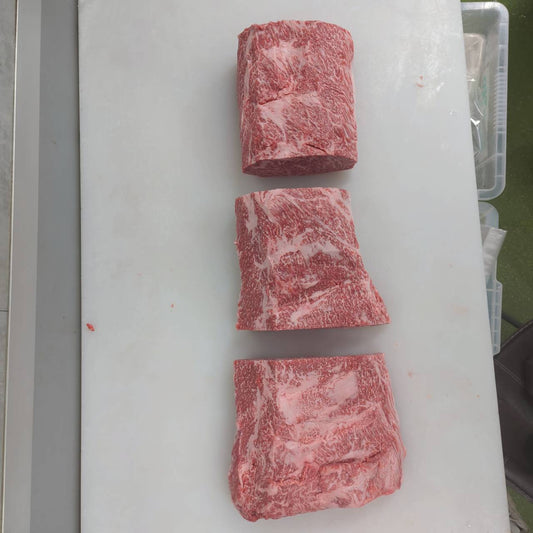 【新商品】冷凍 交雑 サーロイン（芯） 8.0kg　埼玉県産 　472左　 単価13,000/kg（税込） 賞味期限2028年05月24日