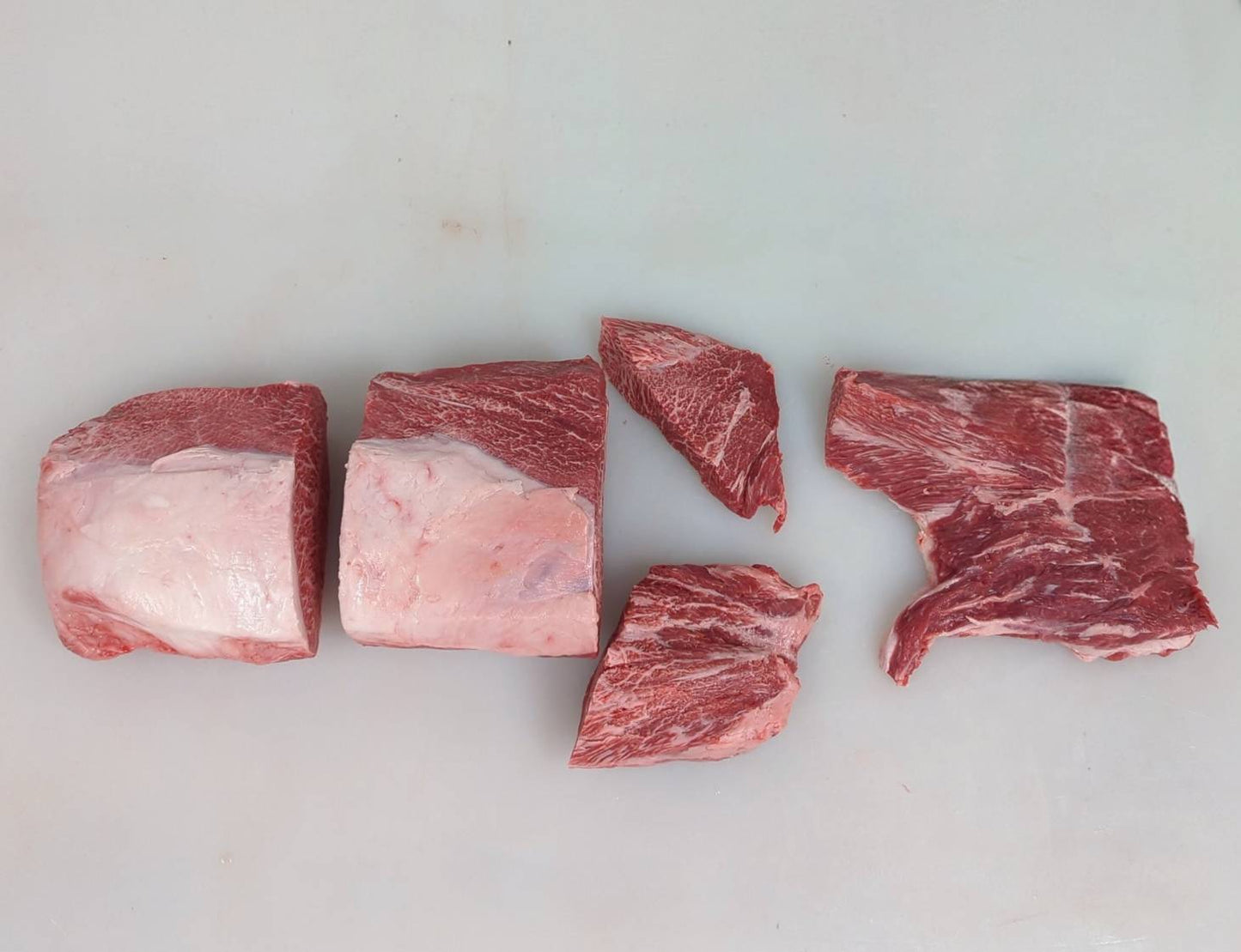 【スポット】●冷凍　交雑牛ミスジ（ウデ）　栃木県　472右　4.5kg　単価5380円/kg（税込）