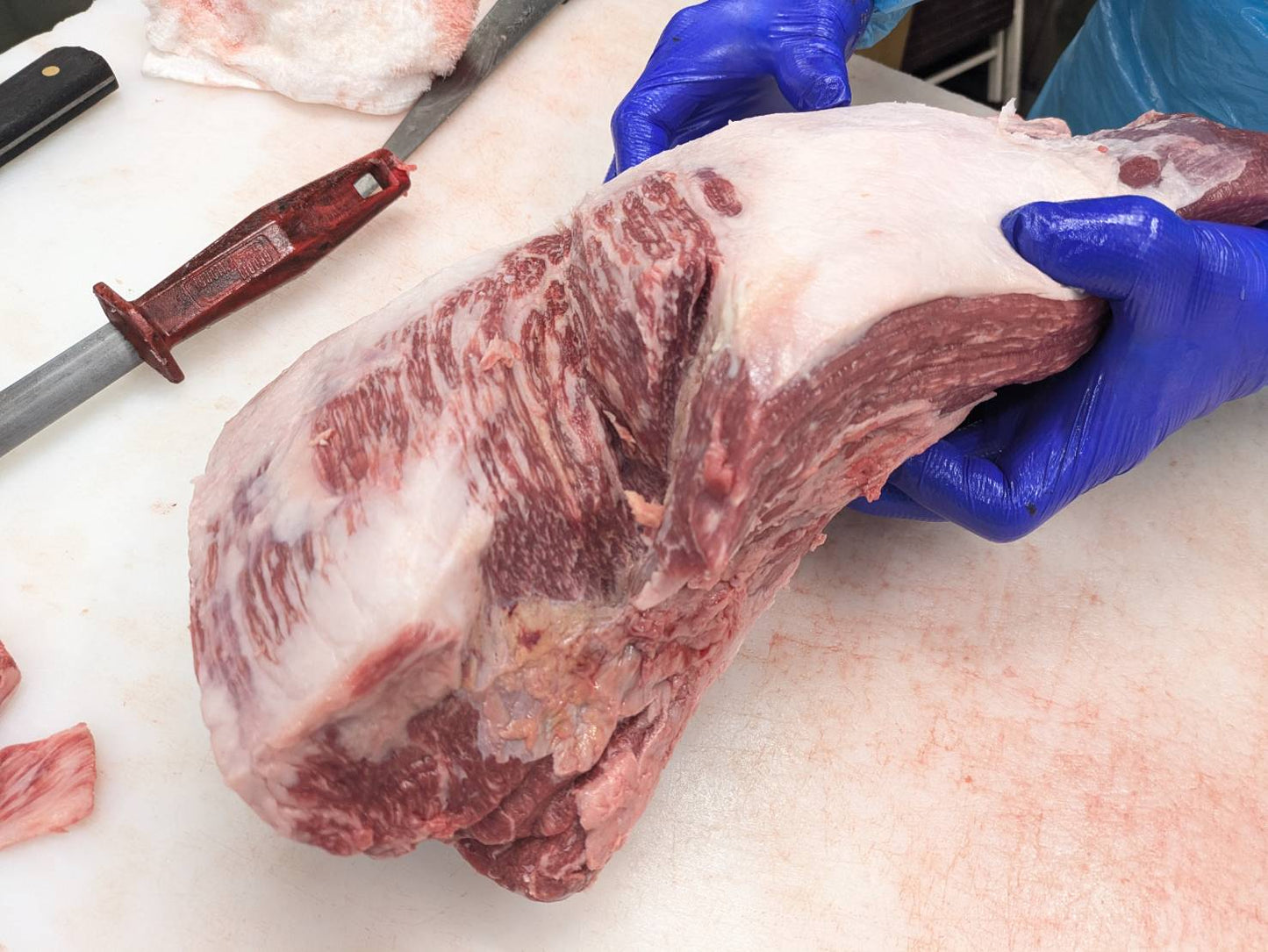 【写真現物】※訳あり　冷蔵 　国産交雑牛ソトモモ　 886右　5.5kg 　単価3,380/kg（税込）