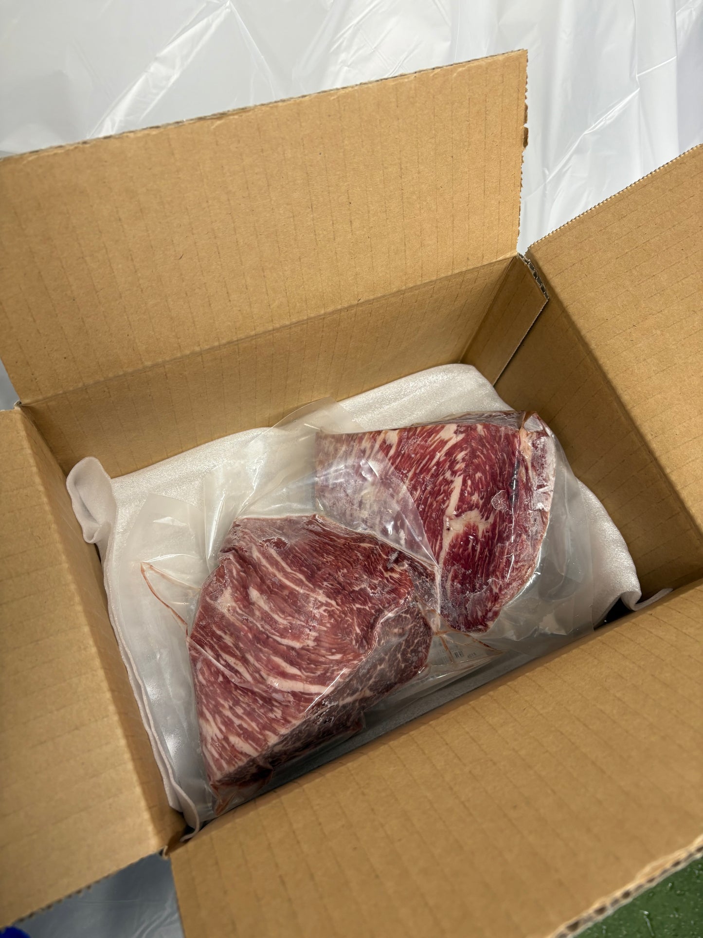 【レスキュービーフ】冷凍 　赤身ブロック
