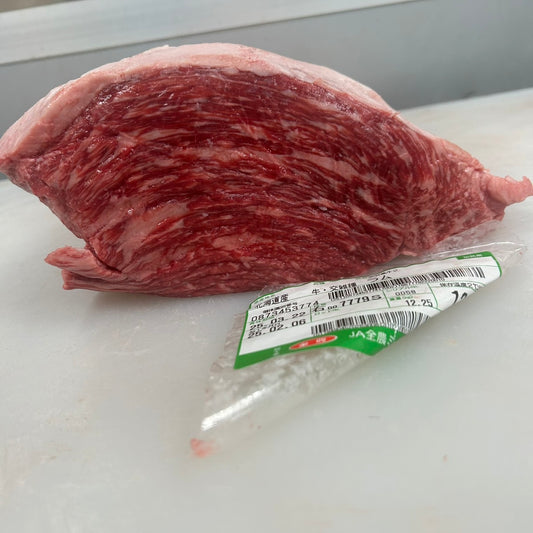 冷凍　交雑牛イチボ 　北海道産　7779右　 4.8kg　 単価¥3180/kg