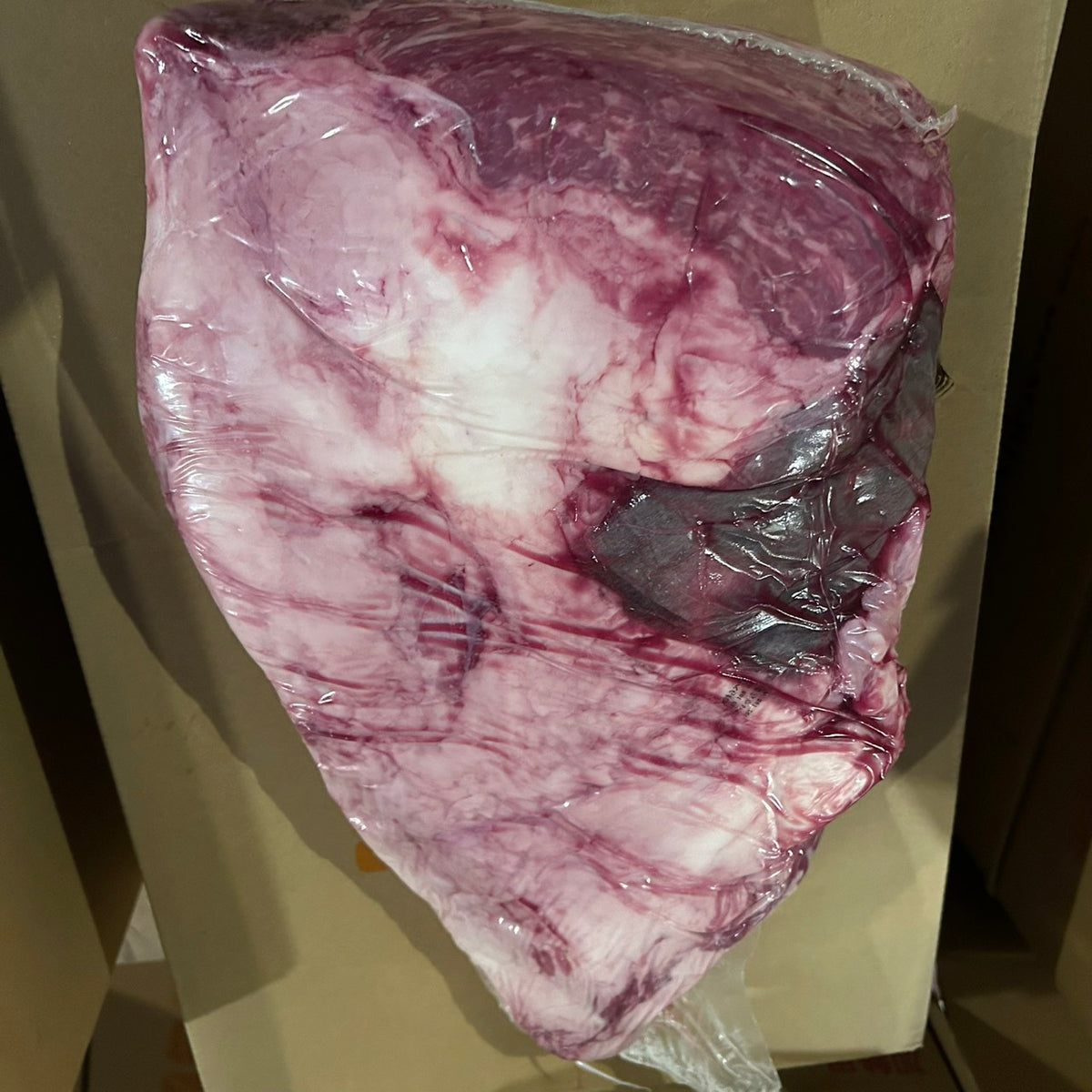 【写真現物】冷蔵 　国産交雑牛イチボ　 5134左 6.7kg 　単価3,980/kg（税込）