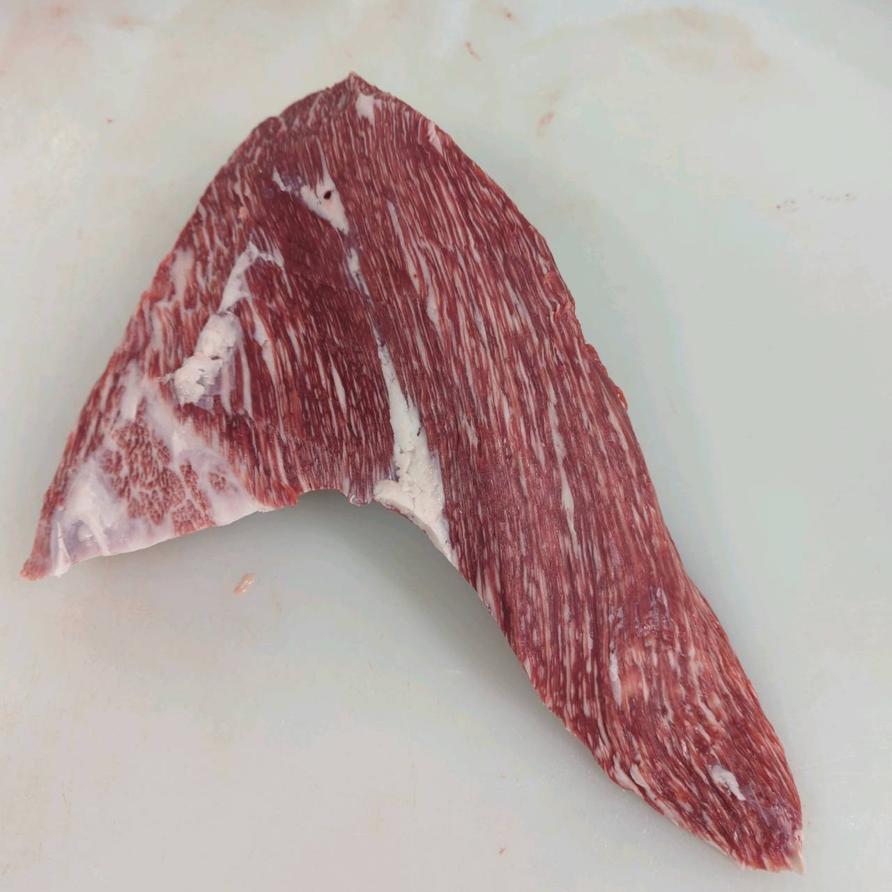 【写真現物】冷蔵 　国産交雑牛 トモサンカク　511右 1.8kg 　単価6,000円/kg（税込）
