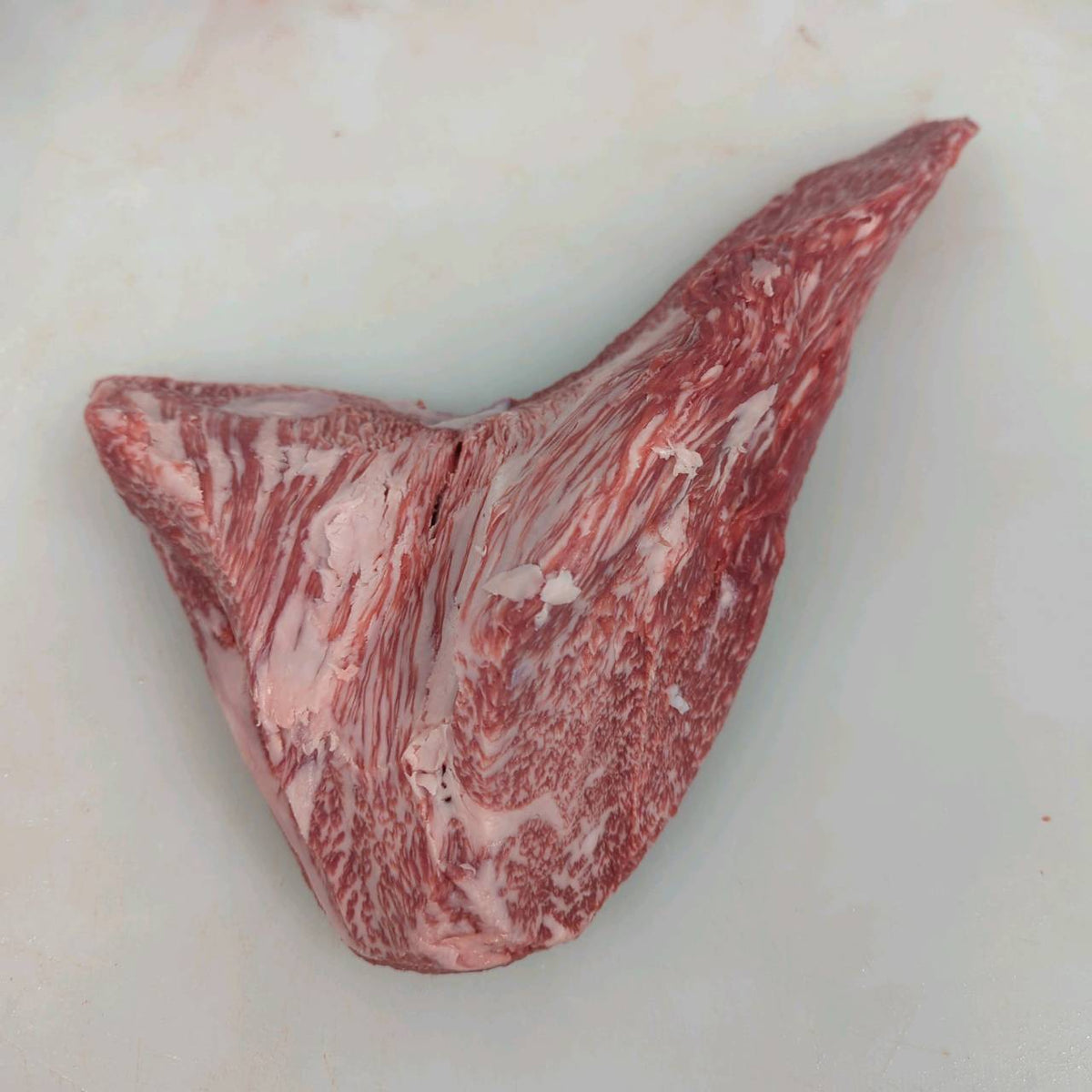 【写真現物】冷蔵 　国産交雑牛 トモサンカク　511右 1.8kg 　単価6,000円/kg（税込）