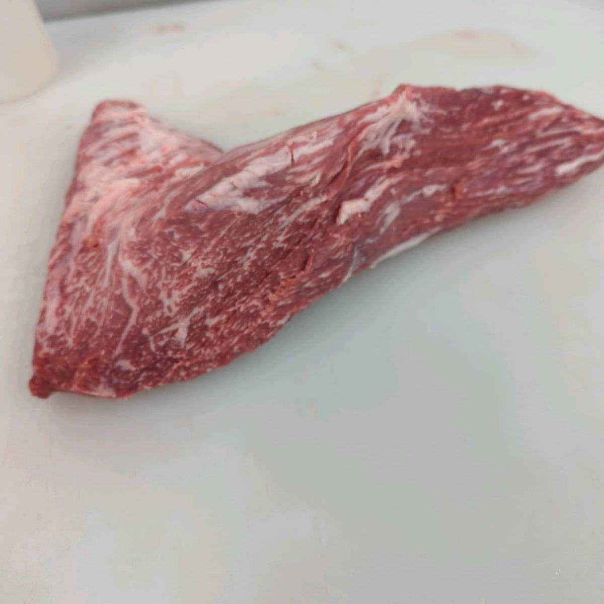 【写真現物】冷蔵 　国産交雑牛 トモサンカク　512右 1.9kg 　単価6,000円/kg（税込）