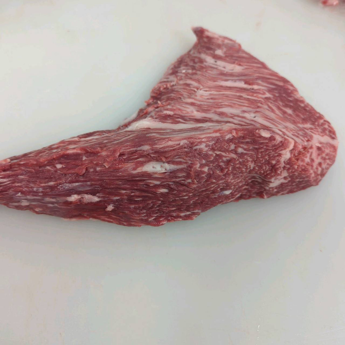 【写真現物】冷蔵 　国産交雑牛 トモサンカク　757左 1.4kg 　単価6,000円/kg（税込）